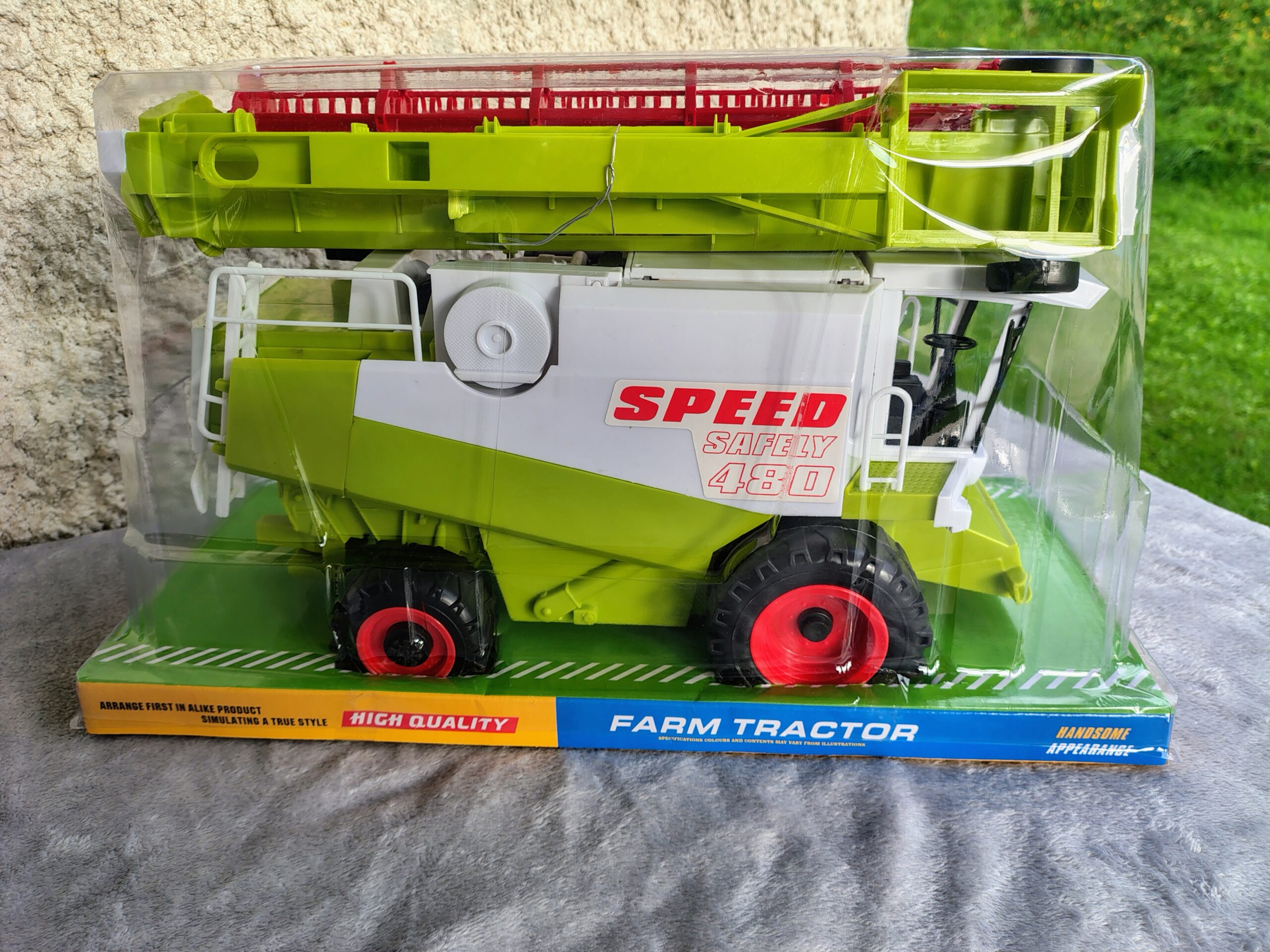 Duży Kombajn do zboża Bizon